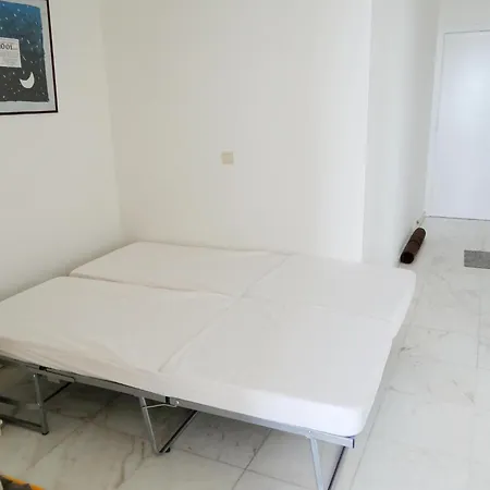 In With Terrace Apartment